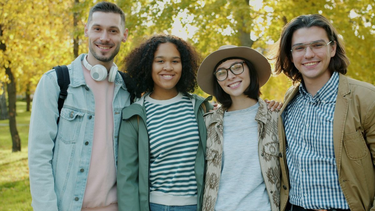 Embracing Fresh Beginnings: How Labour Day and Volunteering Shape Our Fall